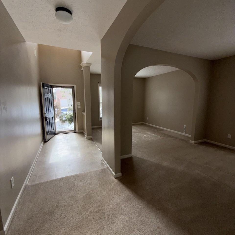 4613 Marcus Trl - Photo 7 of 23