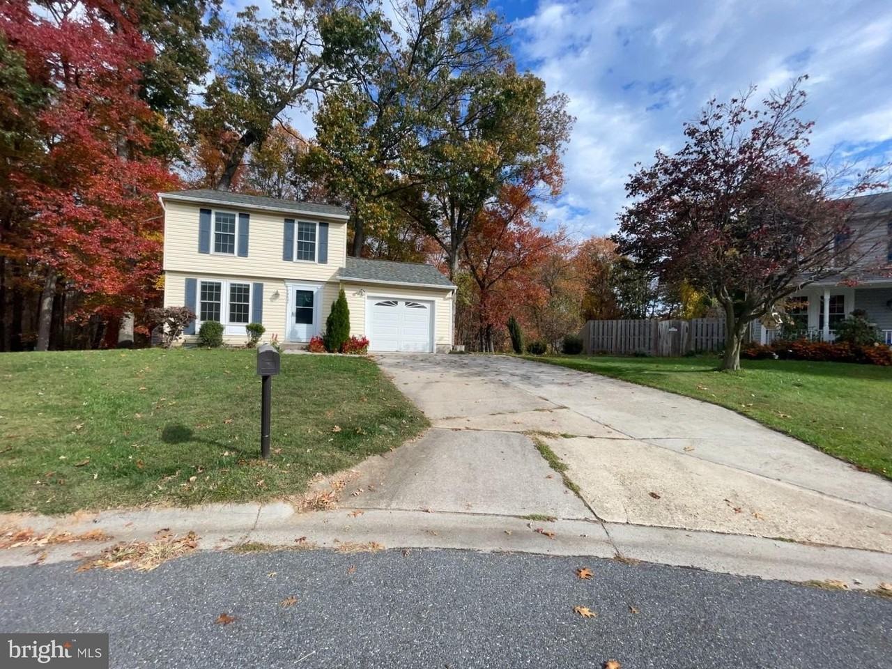 19605 Kilcreggan Way - Photo 2 of 26