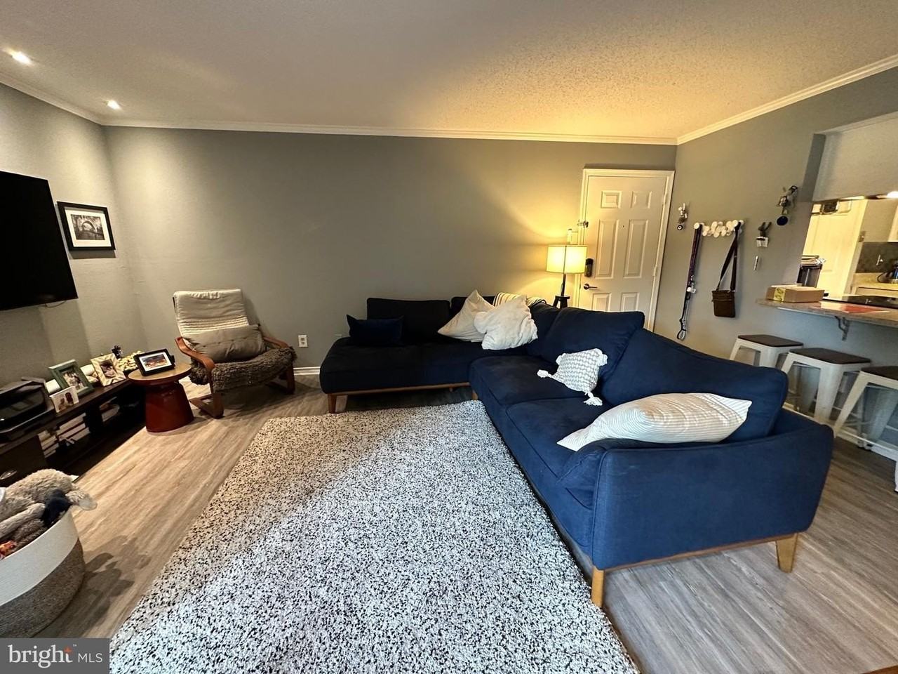 1538 Lincoln Way - Photo 6 of 19