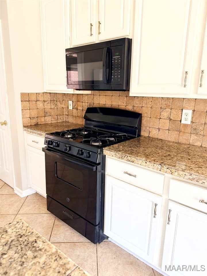 7528 Pinnacle Ct - Photo 5 of 17