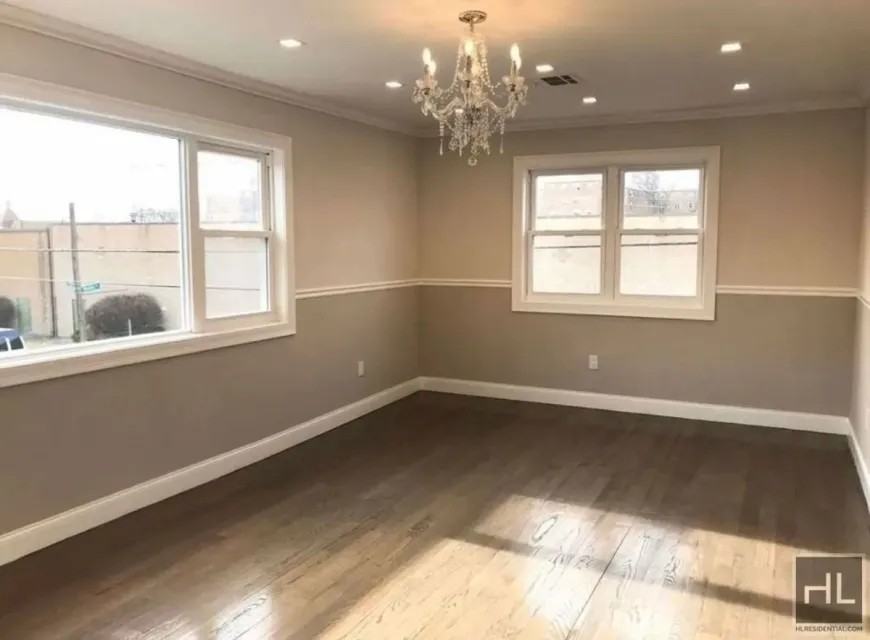 1422 Wheatley St - Photo 4 of 10