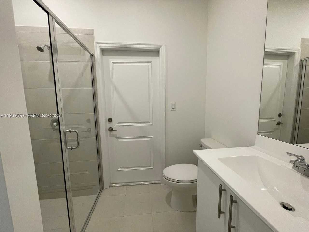 2647 Se 8th Ct - Photo 7 of 25