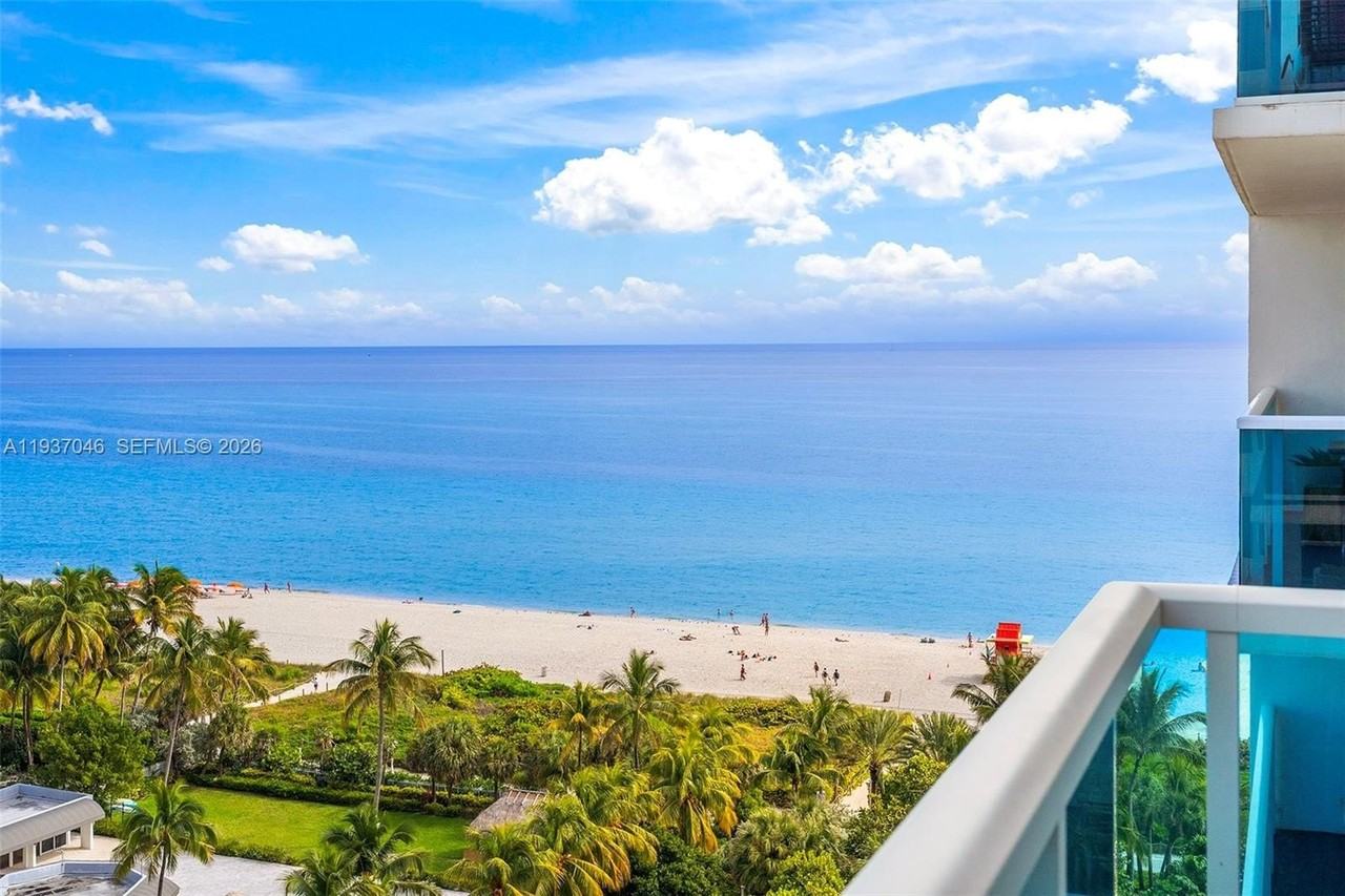 102 24th St #1207 - Photo 5 of 47