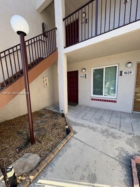 9133 Sw 138th Pl #9133 - Photo 2 of 23