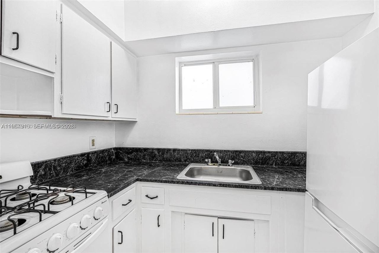 1850 Meridian Ave #21 - Photo 5 of 16