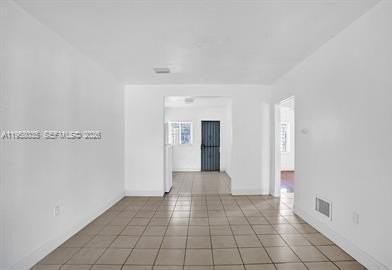 10430 Nw 5th Ave - Photo 4 of 39