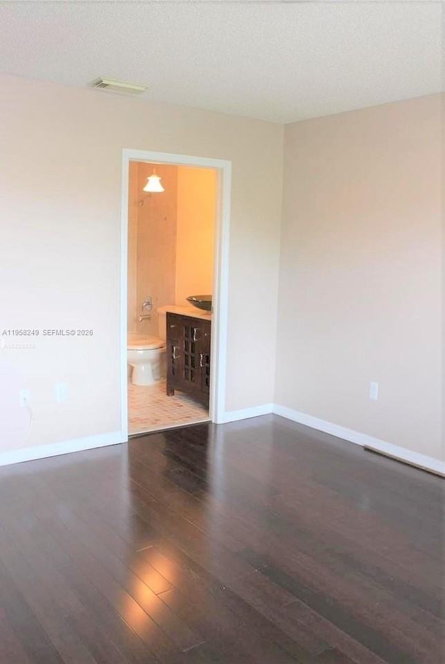 13889 Sw 64th St - Photo 7 of 9