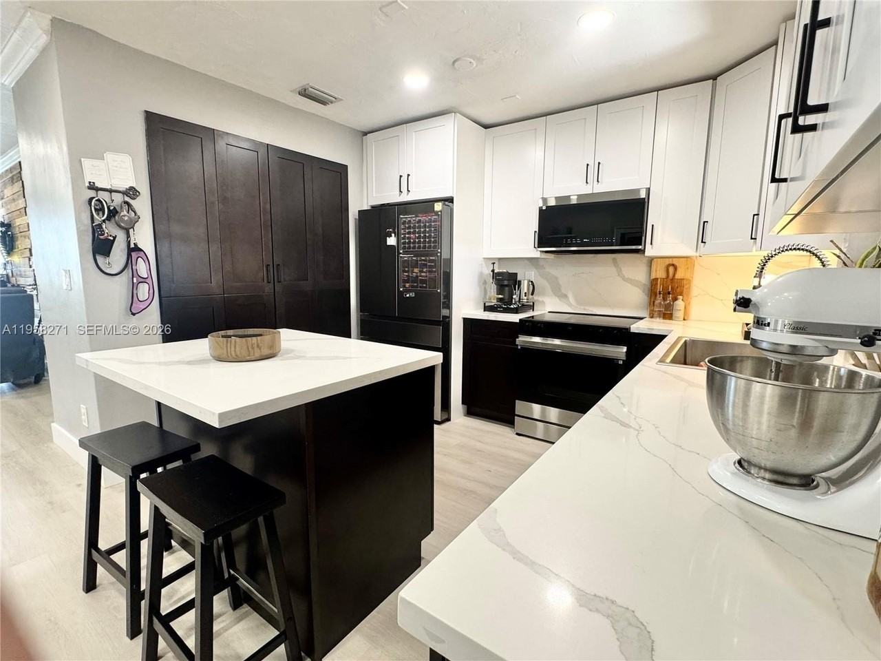 14849 Sw 114th Ct - Photo 2 of 23