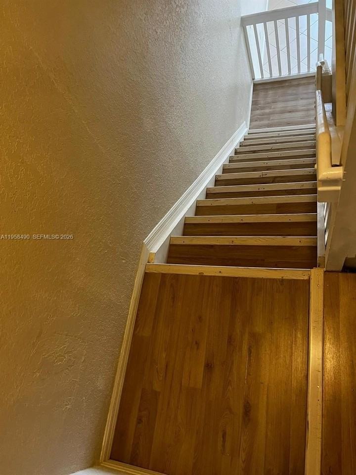 1909 Hibiscus Ln #1909 - Photo 6 of 20