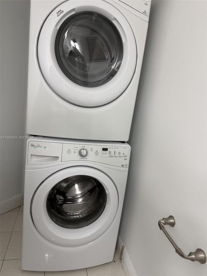 4881 Nw 97th Pl #337 - Photo 6 of 18