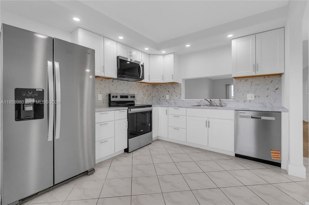 12950 Sw 13th St #309D - Photo 6 of 50