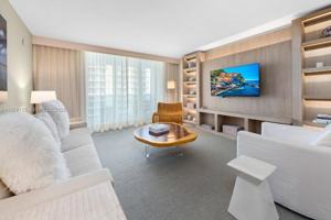 featured image of 102 24th St #1007