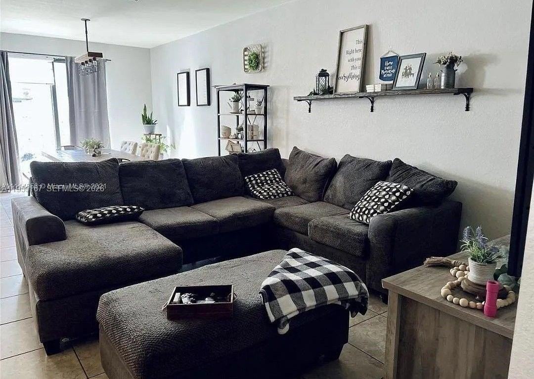 11428 Sw 252nd St - Photo 2 of 11