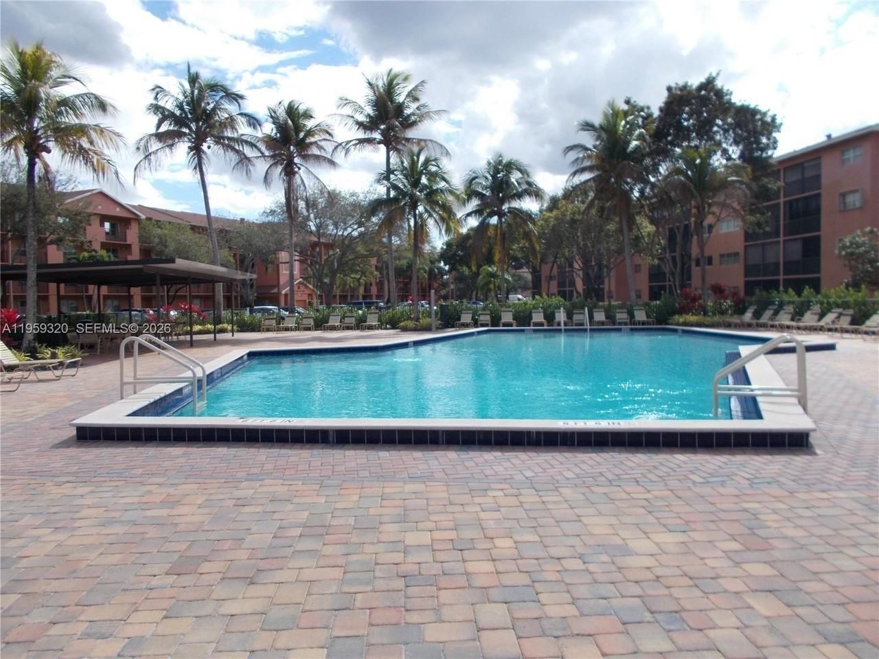 701 Sw 141st Ave #110R - Photo 3 of 50