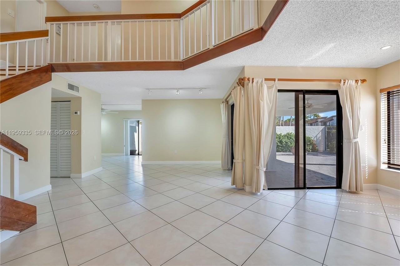 1301 Sw 124th Ct #20A - Photo 6 of 33