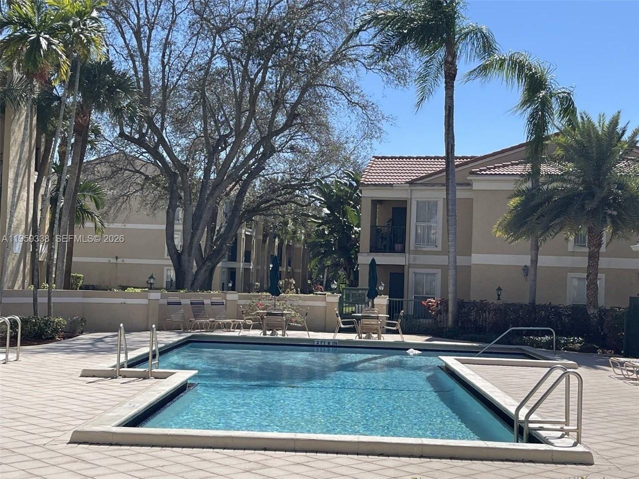 977 Riverside Dr #227 - Photo 2 of 36