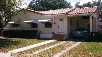 featured image of 3920 Nw 59th Ave
