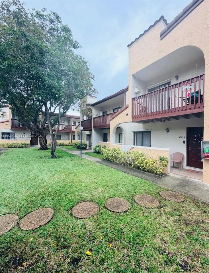 10157 Nw 33rd St #4B - Photo 2 of 9