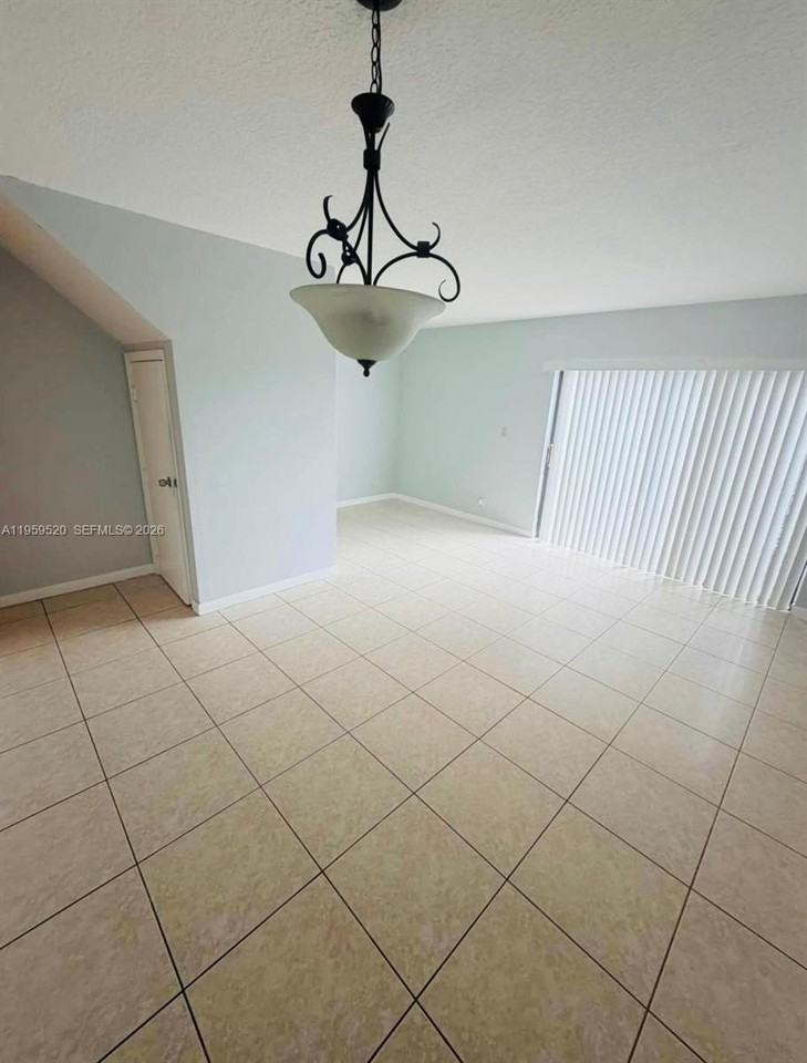 10157 Nw 33rd St #4B - Photo 6 of 9