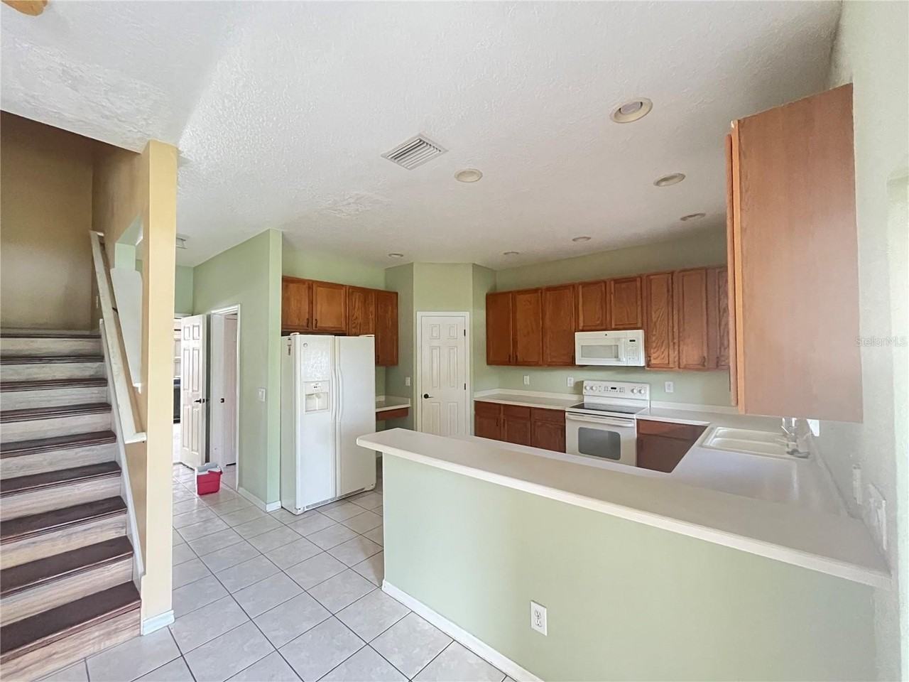 6139 46th St E - Photo 4 of 15