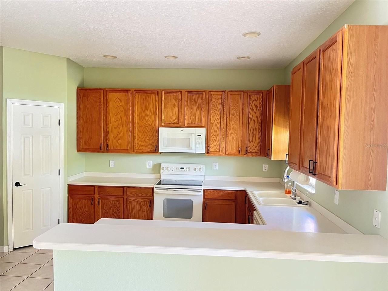 6139 46th St E - Photo 5 of 15