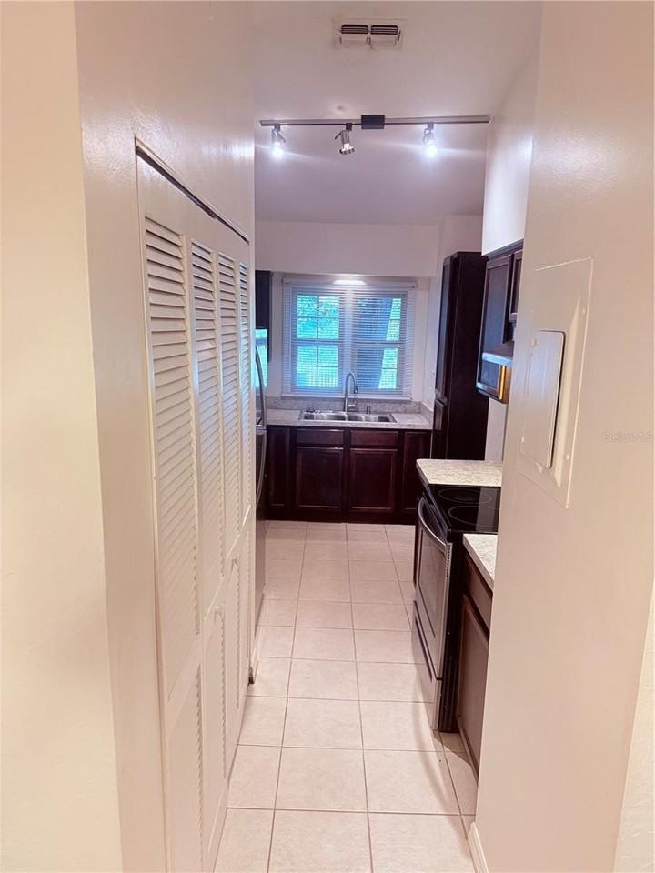 5134 Sw 92nd Ct - Photo 6 of 20