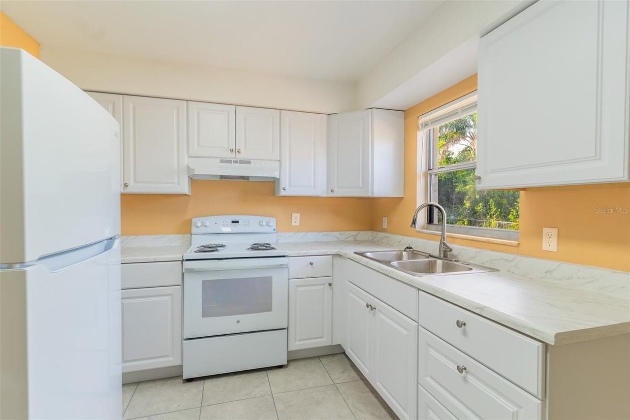 140 Avenue W Nw #2 - Photo 4 of 13