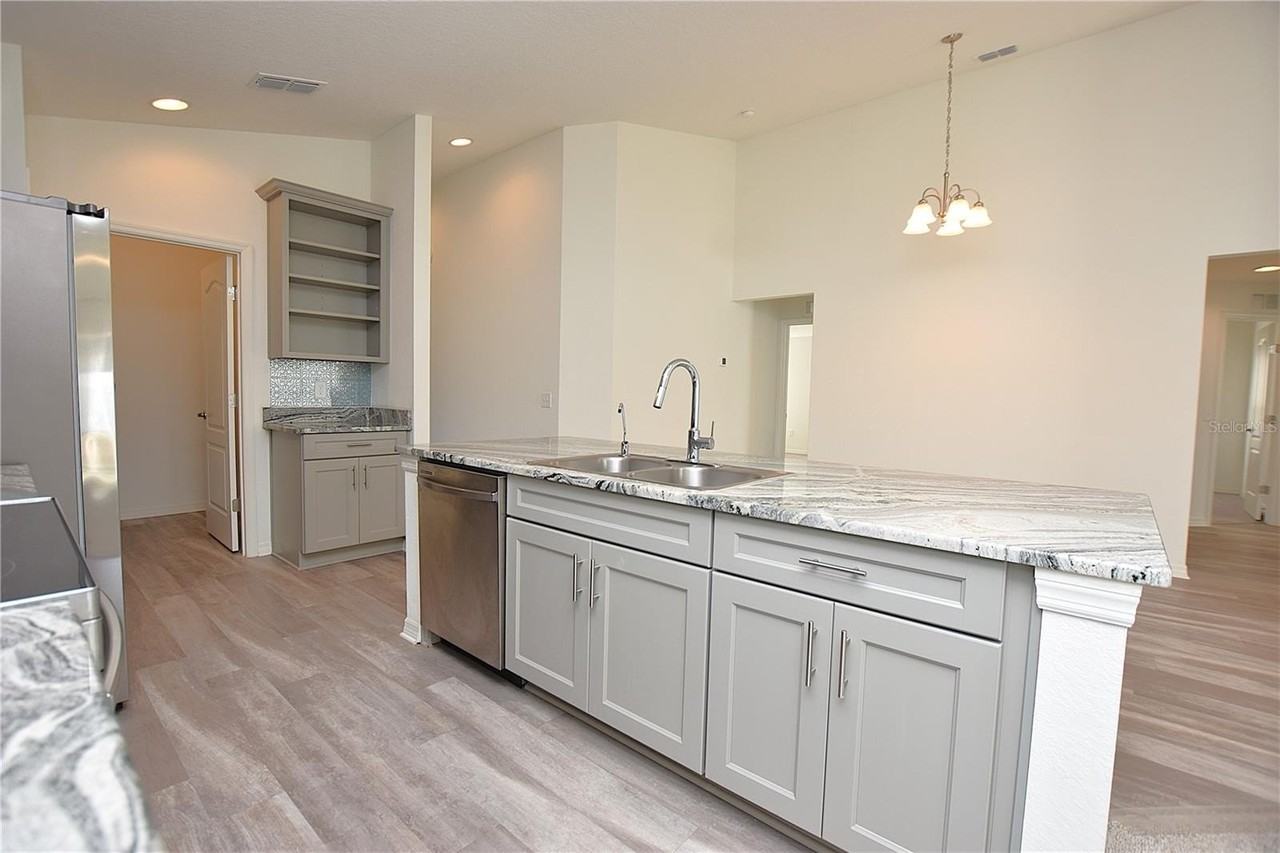 1249 Pintail Pl - Photo 7 of 50