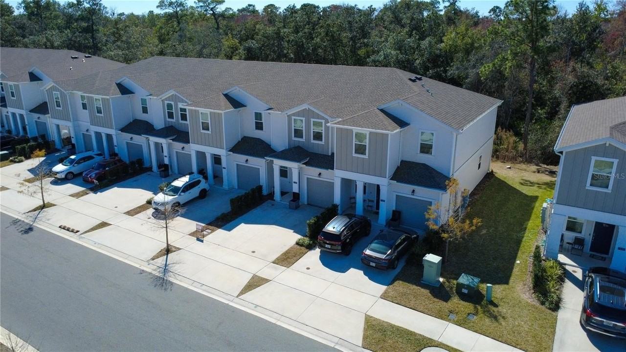 7624 Stone Creek Trl - Photo 5 of 36