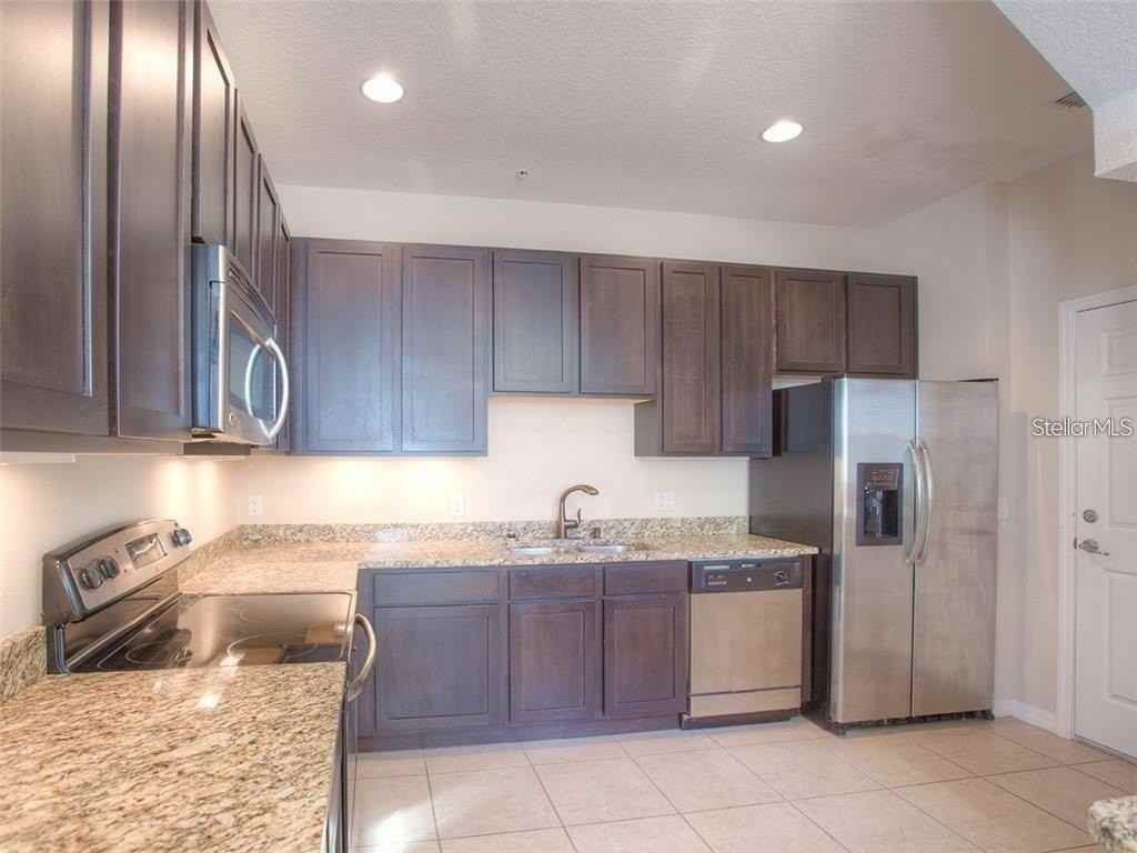 730 Terrace Spring Dr - Photo 4 of 18