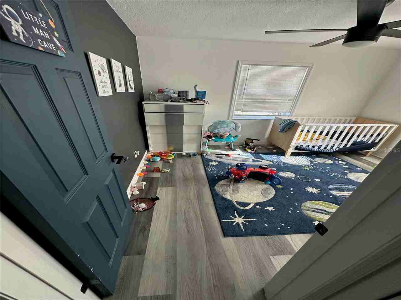 1011 Gerona Ave - Photo 7 of 15