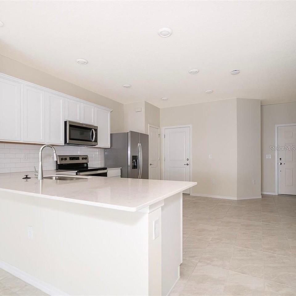 2763 Fetching Trl - Photo 3 of 15