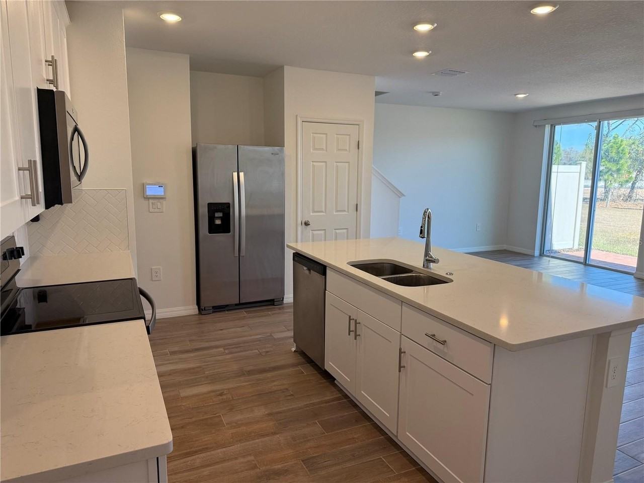 4461 Eagle Trail Bnd - Photo 3 of 27