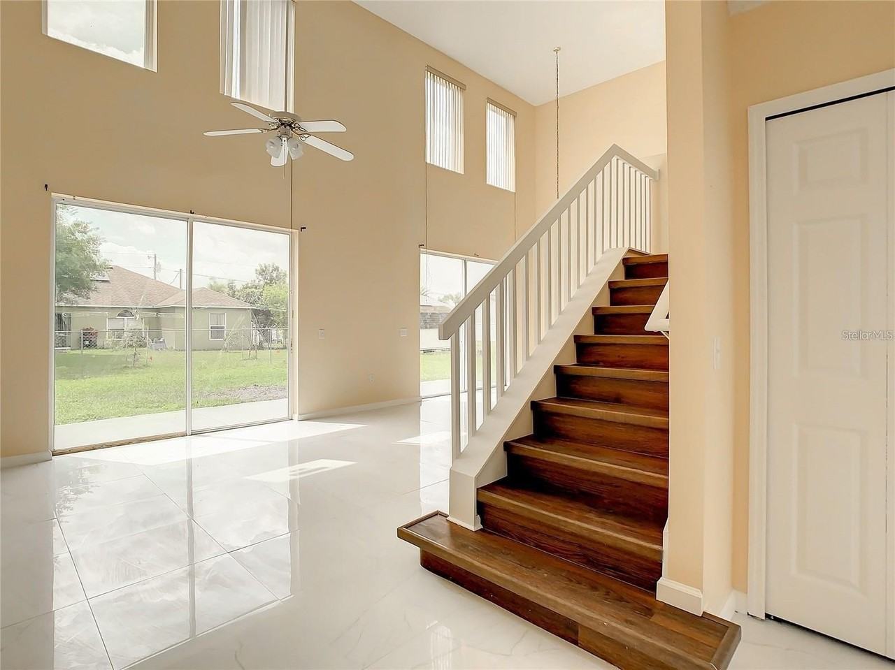 152 Briarcliff Dr - Photo 4 of 50