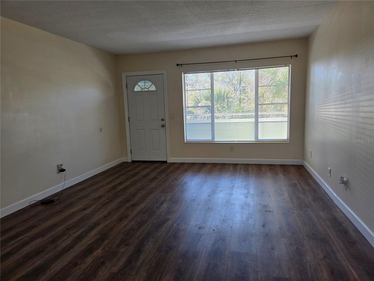 2448 Columbia Dr #72 - Photo 7 of 30