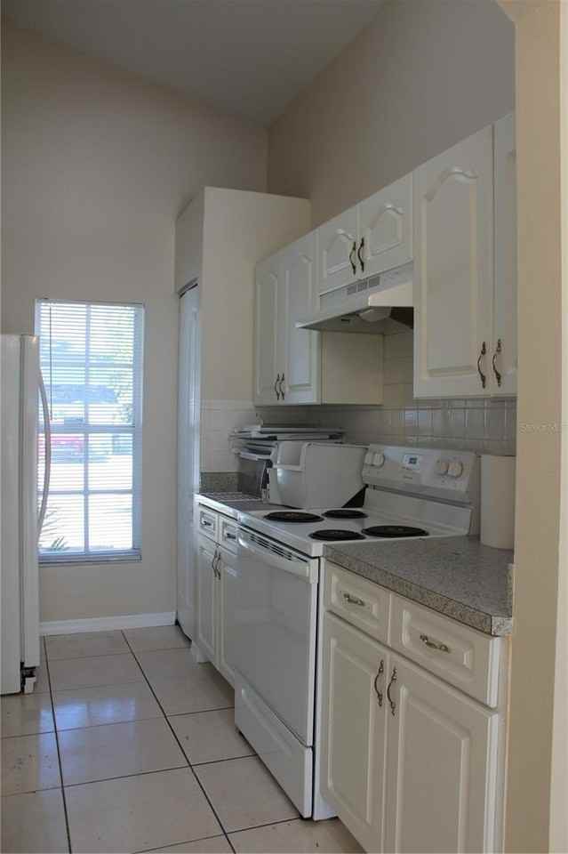 8713 N Tangerine Pl - Photo 6 of 17