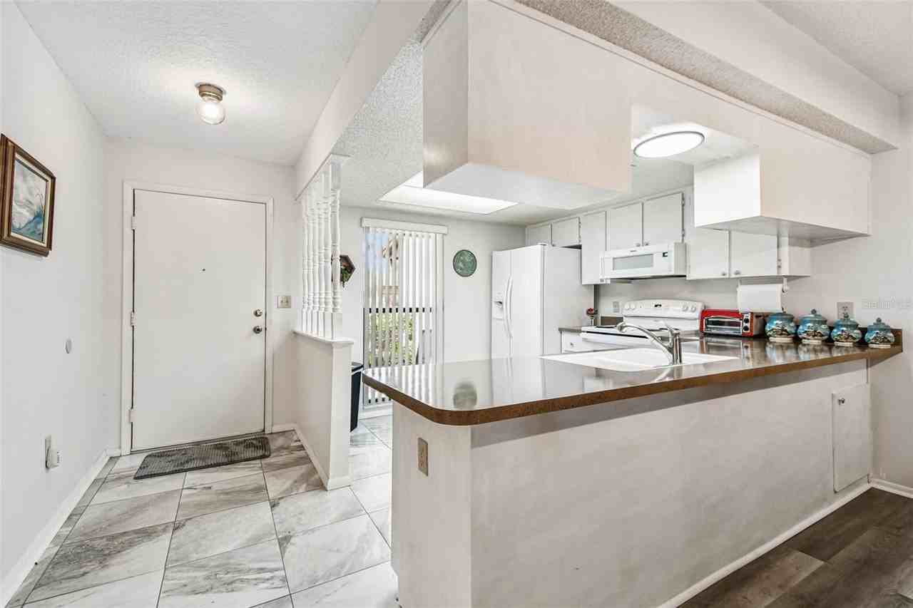 7433 Greystone Dr #7433 - Photo 7 of 50