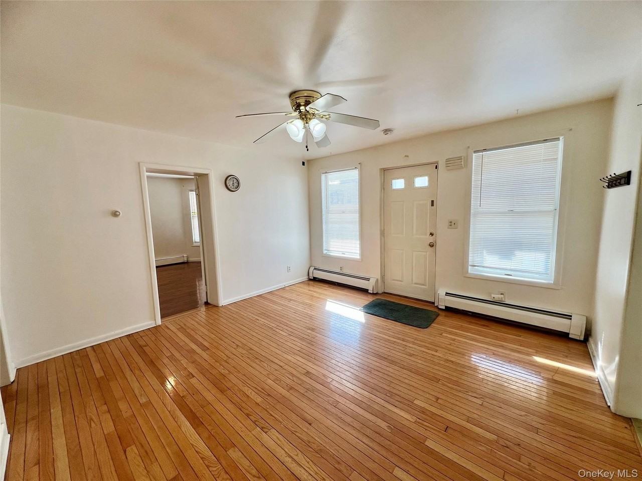 25 Beacon St Apt 1 #1 - Photo 7 of 15