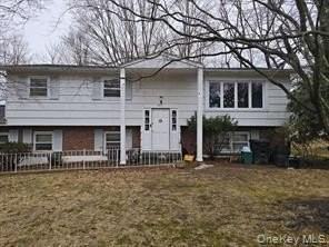 1015 Chestnut Ridge Rd - Photo 2 of 8