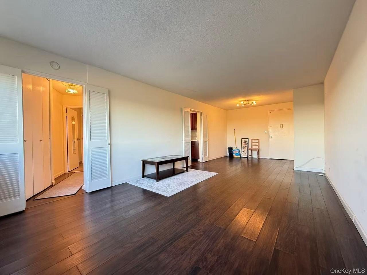 2 Bay Club Dr Apt 17h #17H - Photo 3 of 14