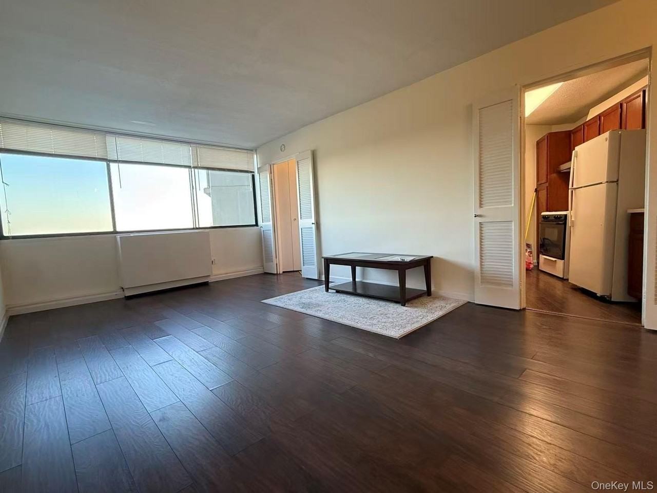 2 Bay Club Dr Apt 17h #17H - Photo 5 of 14