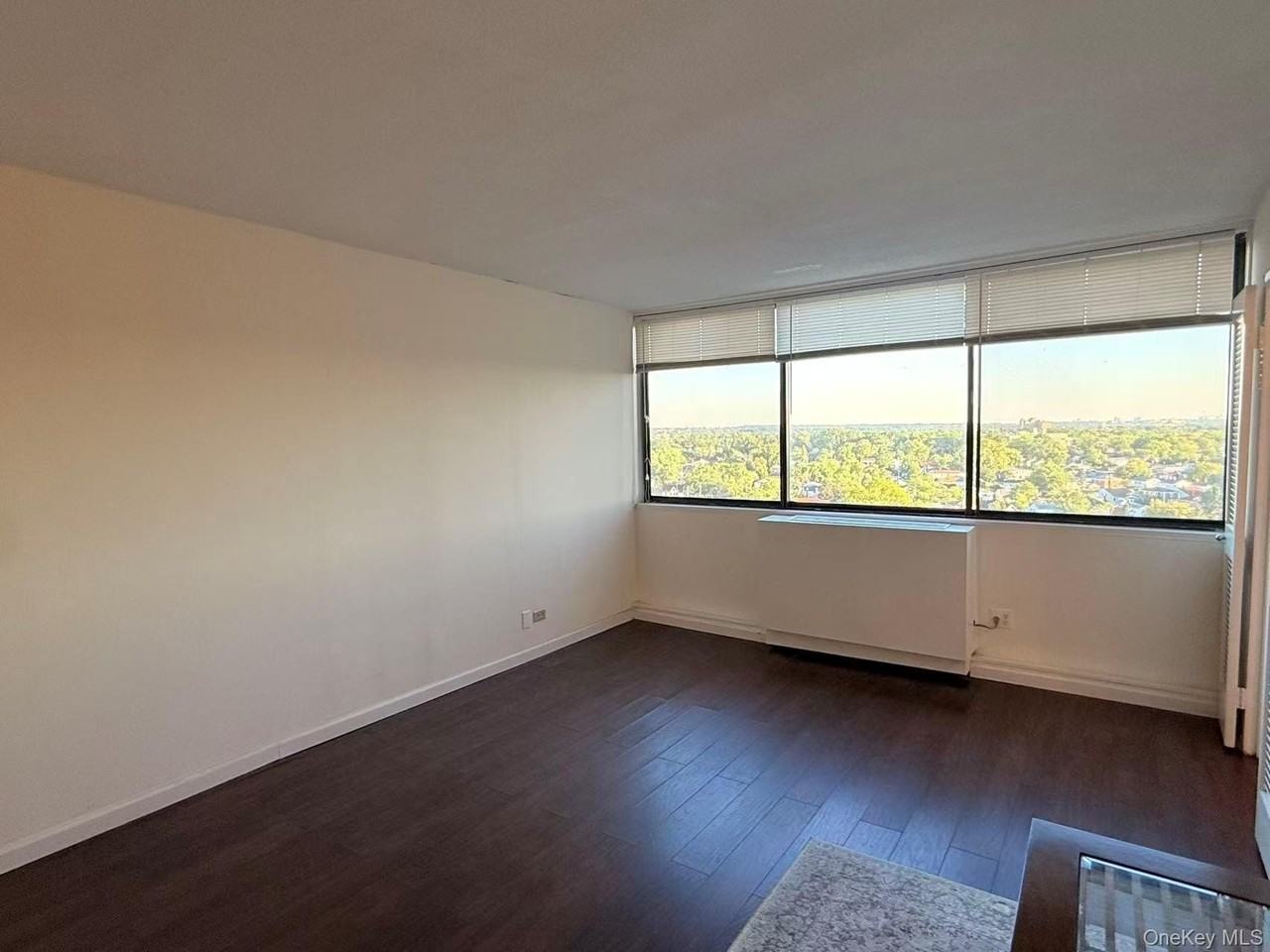 2 Bay Club Dr Apt 17h #17H - Photo 7 of 14