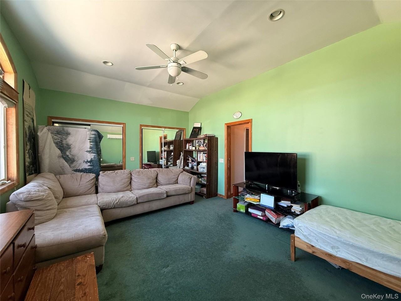 24580 61st Ave Unit 2 #2FL - Photo 6 of 13