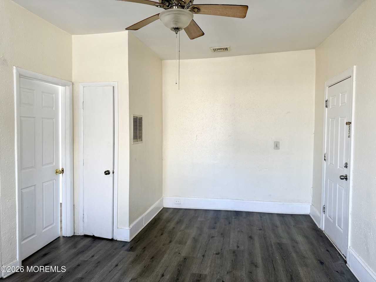 37 2nd Ave Apt 5 #5 - Photo 2 of 8