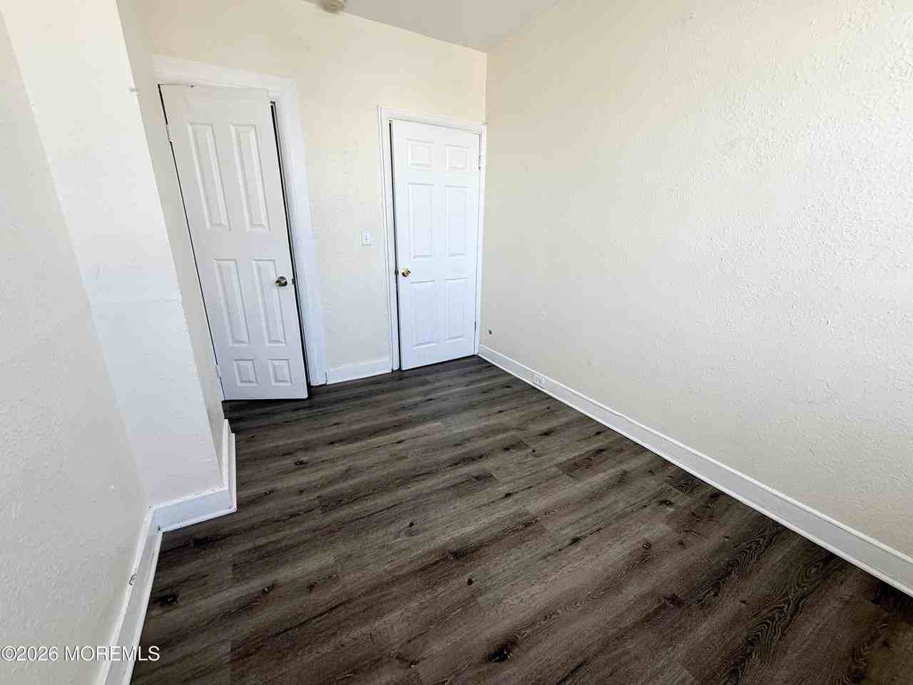 37 2nd Ave Apt 5 #5 - Photo 4 of 8