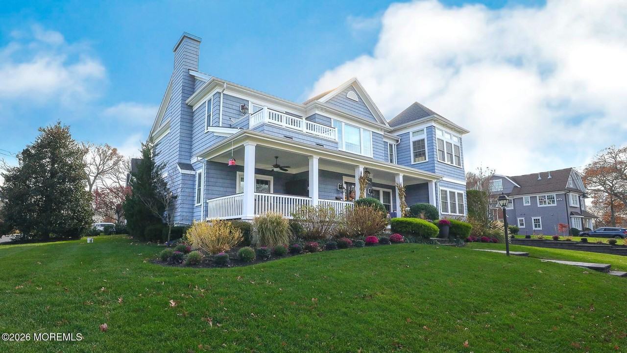 315 Pitney Ave - Photo 4 of 50