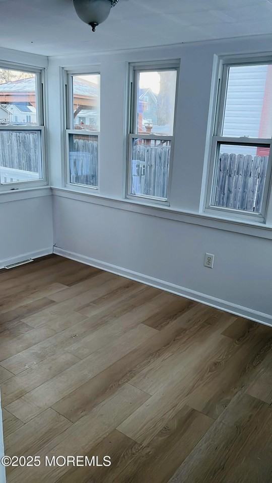 439 Mantoloking Rd - Photo 3 of 13