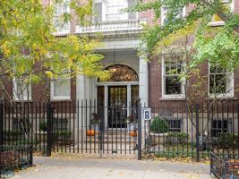 featured image of 1201 N Astor St Unit G #G