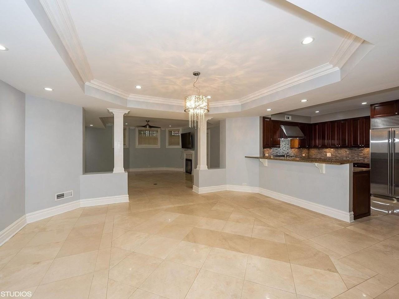 1201 N Astor St Unit G #G - Photo 3 of 17