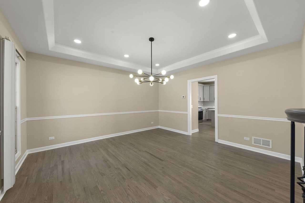 442 Mallard Point Dr - Photo 6 of 30